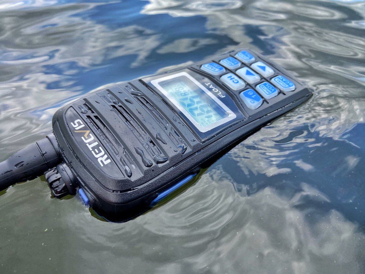 retevis_fans's tweet photo. 🌊📞Retevis folating vhf marine radio #RT55
Add a layer of protection to your maritime safety🙌
🔹The IP67 and float on the water
🔹All USA/Internation/Canadian marine channels
Learn more about👇
US: https://t.co/4KT05sG3xa
EU: https://t.co/qRv952t9qM

#retevis #rt55 #marine #vhf https://t.co/z4JhCWEQRE