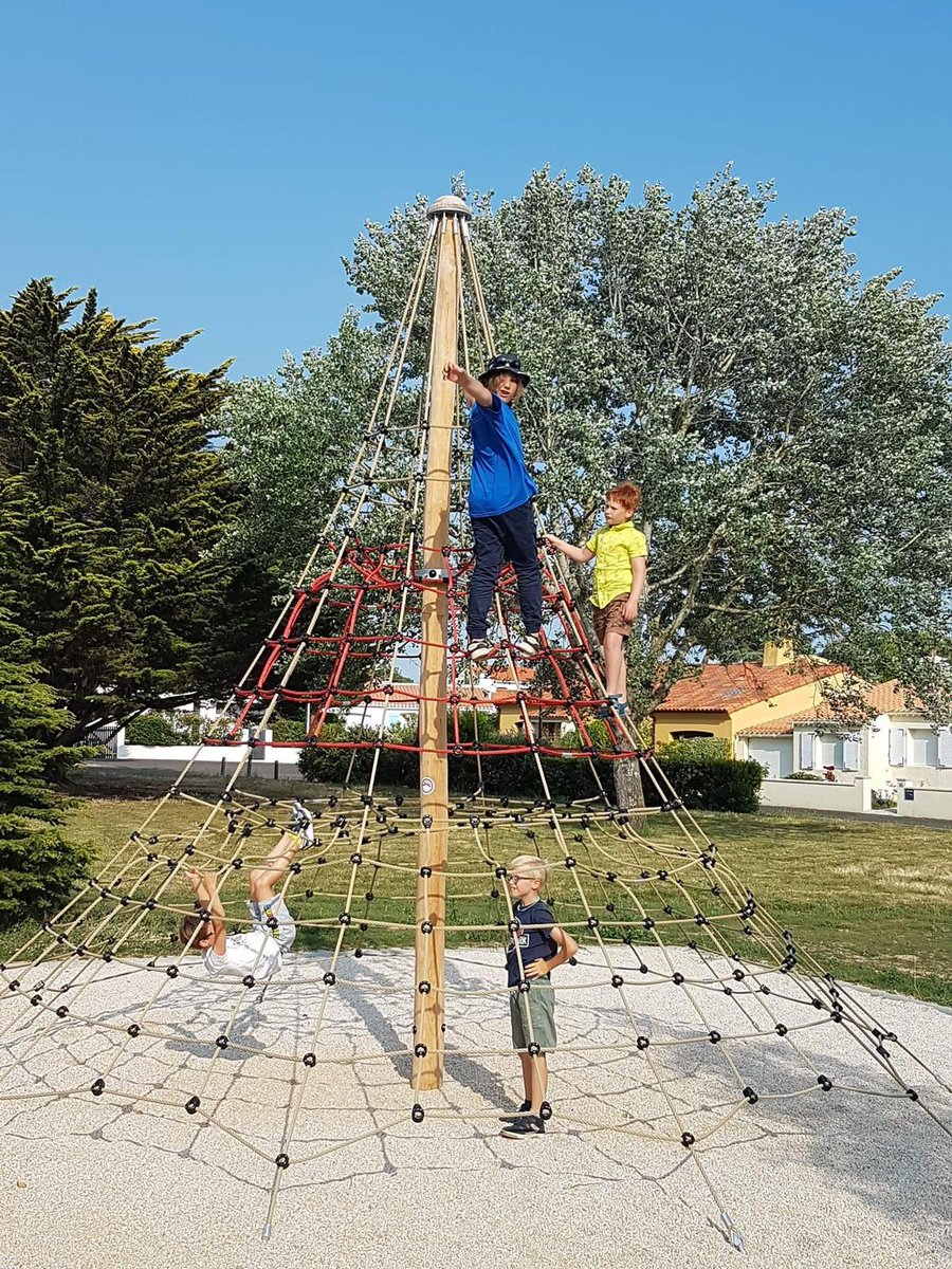 Ville des Sables d'Olonne tweet media