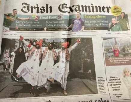 Captured at #clonakiltyoldtimefair & featured at the front page of #Irishexaminer it's a proud moment for us to represent #indiansinireland #punjabisinireland #sikhsinireland 
@clonakilty @irishexaminer