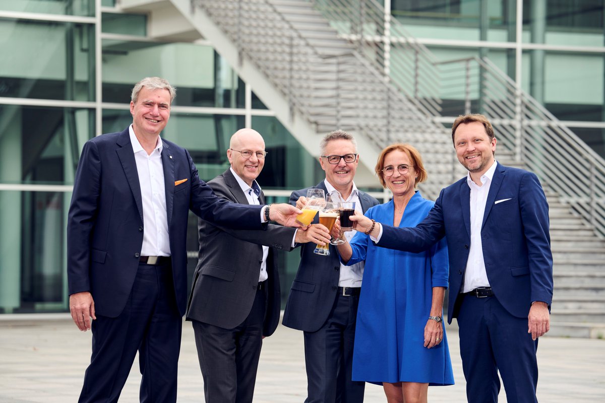 Die drinktec aus München und die BrauBeviale aus Nürnberg haben sich zum 1. Juli 2023 zum Joint Venture „YONTEX“ zusammengeschlossen. Beide Fachmessen bleiben weiter eigenständige Marken und bleiben als Veranstaltungen an ihren jeweiligen Standorten. nuernbergmesse.de/de/presse/pres…