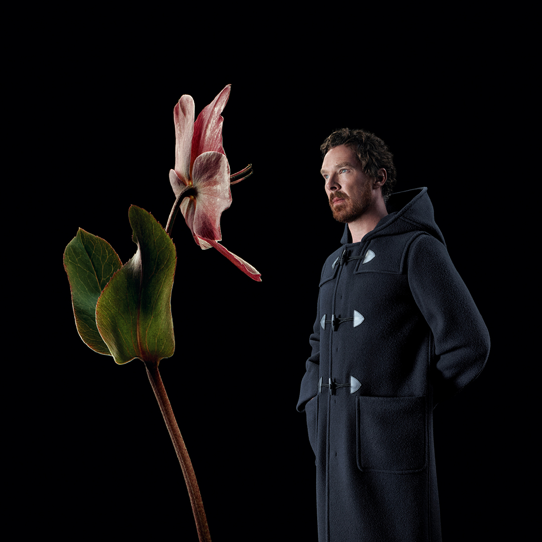 Prada's tweet image. The humblest object yet the most symbolic: the flower. Its evocative and metaphorical properties inspire both the #PradaFW23 collections and campaign. 
tinyurl.com/4p3w4drn.
 
#BenedictCumberbatch photographed by Willy Vanderperre
Creative direction Ferdinando Verderi