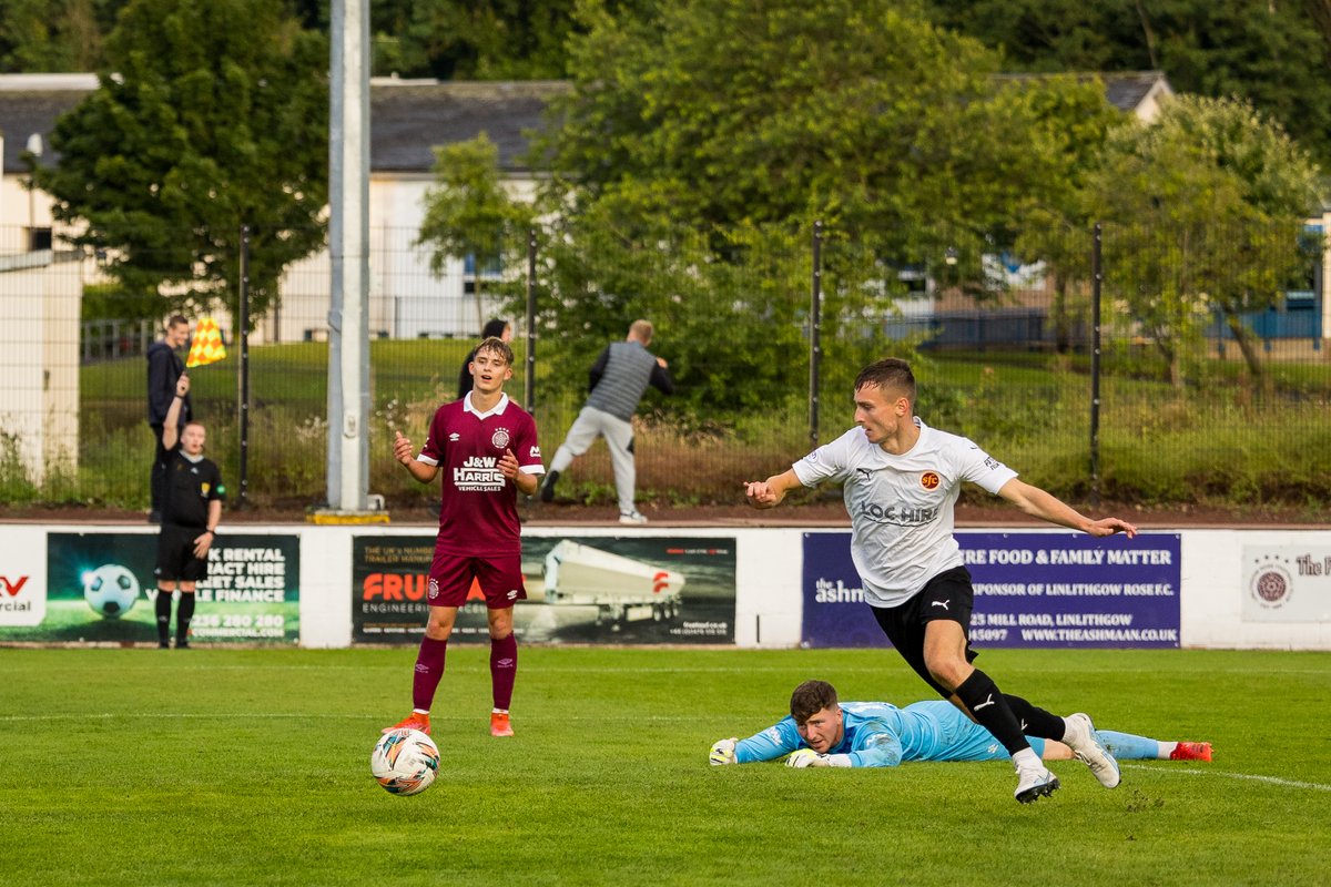 theradavies's tweet photo. Another good preseason run out with 7 goals between @LinlithgowRose and @StenhousemuirFC last night ⚽📸

#stenhousemuir #stenny #warriors #warriorsinaction #linlithgow #linlithgowrose #spfl #scottishfootball #sportsphotography #football #footballphotography #photography https://t.co/fG9Qw4T7Gv