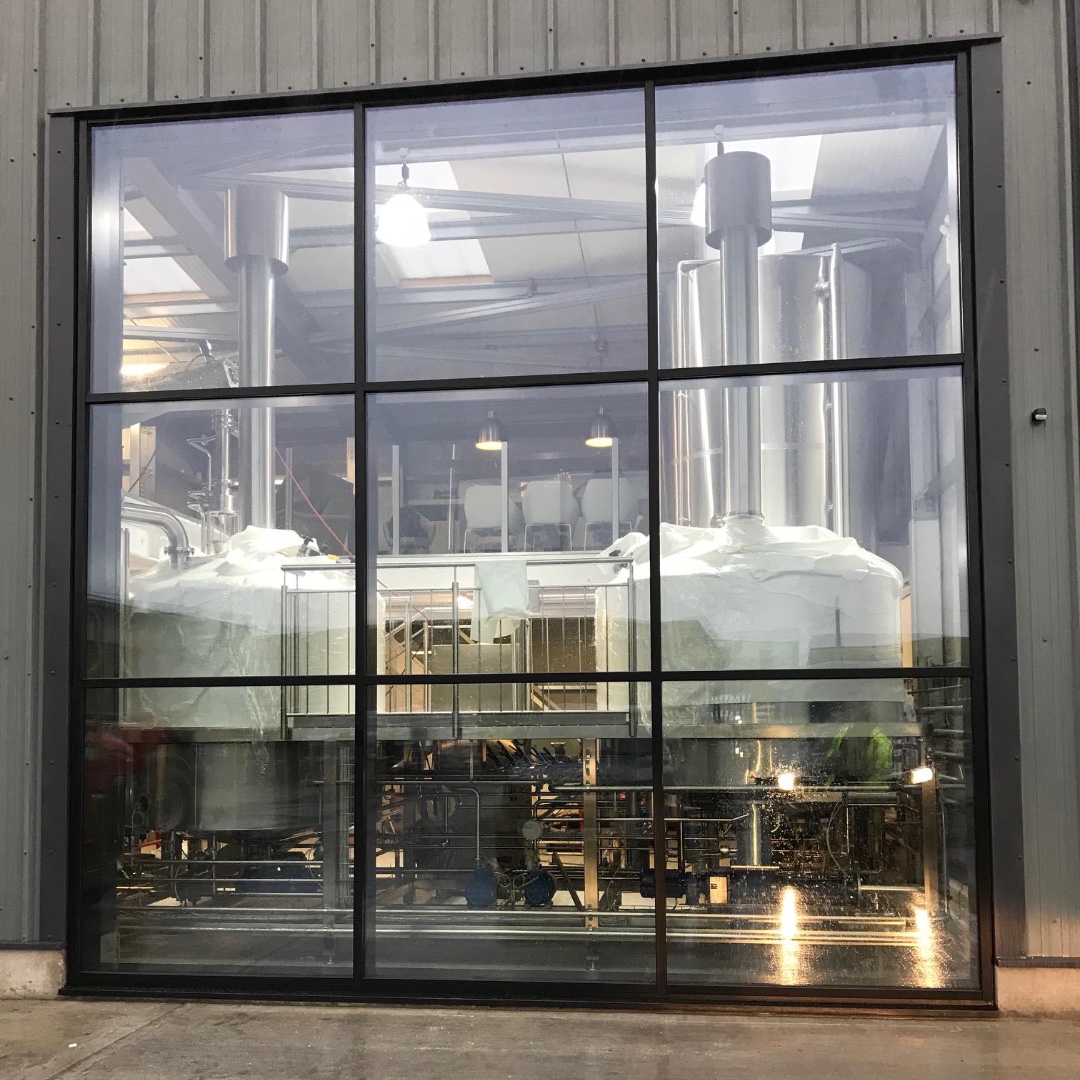HWArchitectural's tweet photo. HWA are your no.1 specialist when it comes to #commercial #glazing. From industrial #CurtainWalling to statement #shopfronts... We can help. Using only the best products from leading #industry experts. 
Call us to find out more: info@hwa.co.uk, 01484 717677 https://t.co/z4yBoyuAMn