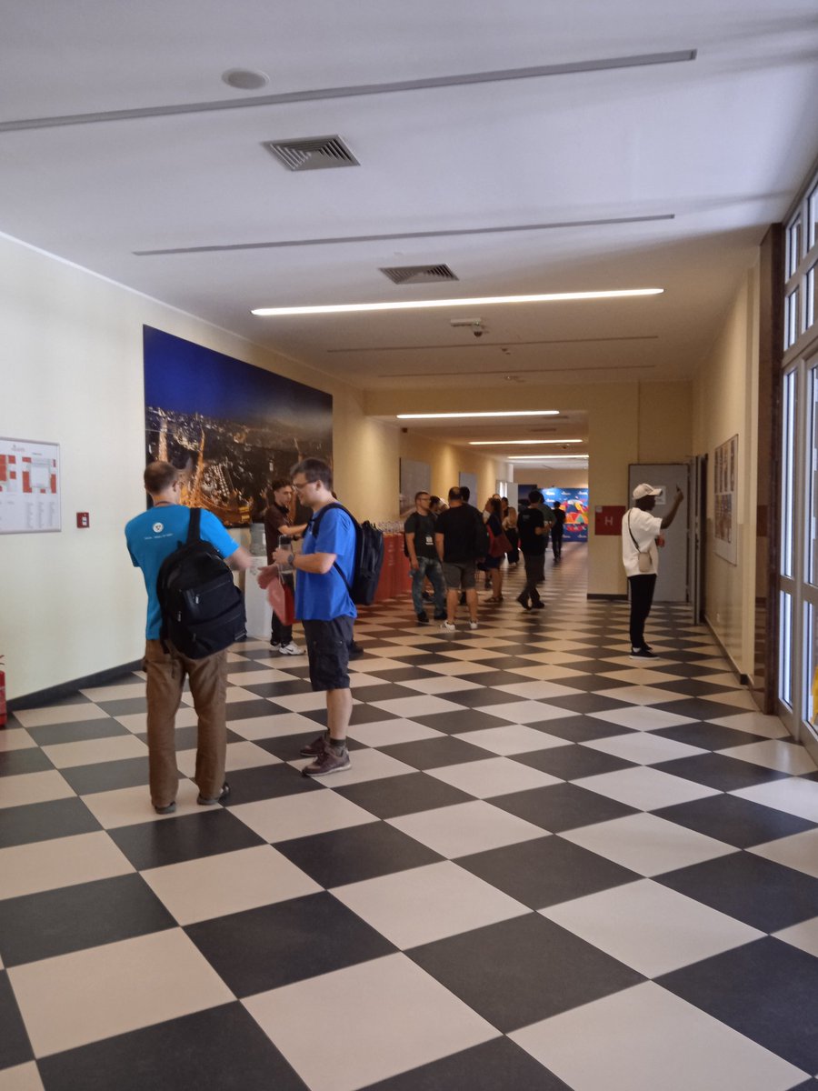 Evgeniy Patlan from ##Percona gives an introduction to CI/CD and talks about best practices at <a href="/Percona/">Percona</a> Unoversity Belgrade.