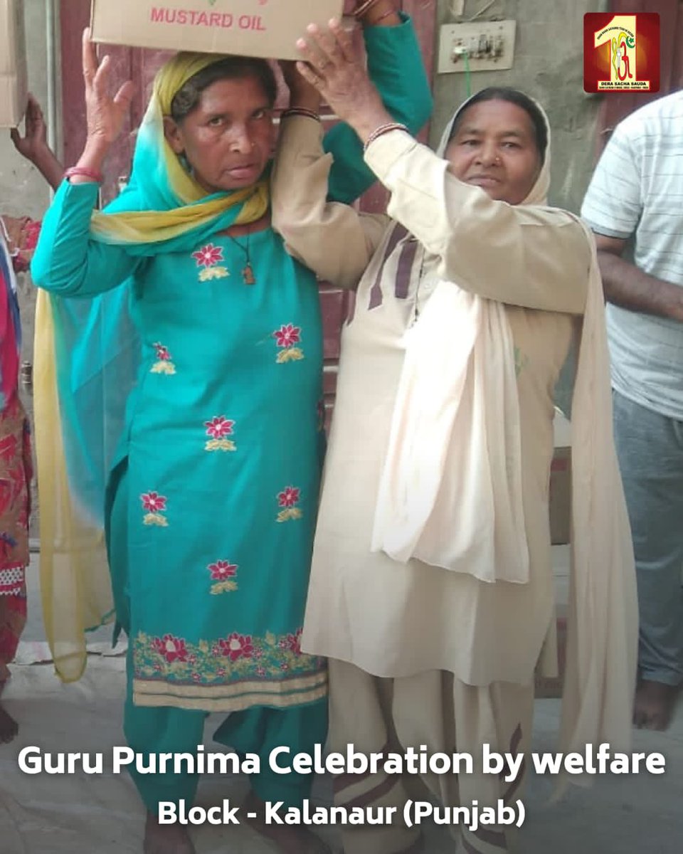DSSNewsUpdates's tweet photo. Embracing the the spirit of giving on #GuruPurnima, #DeraSachaSauda volunteers distributed ration kits to those in need. Their actions radiate the essence of selfless service and compassion. #FoodBank #FeedingTheNeedy https://t.co/g7hLmzYB73