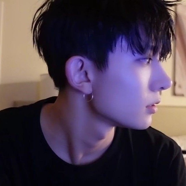 _caloverx's tweet photo. hii! i'm cal ⭐ im looking for interactive moots

- new to #stantwt #kpoptwt

-filo, isfp, she/her

 -If engene, fearnot, dive, blink, army, moa, carat, nctzen, midzy, my, nswer, atiny stay moots but any fandom is welcome >⁠.⁠<

- follow = fb ^^

↻ / ♡ to be moots + to spread https://t.co/bJS0fY99P8