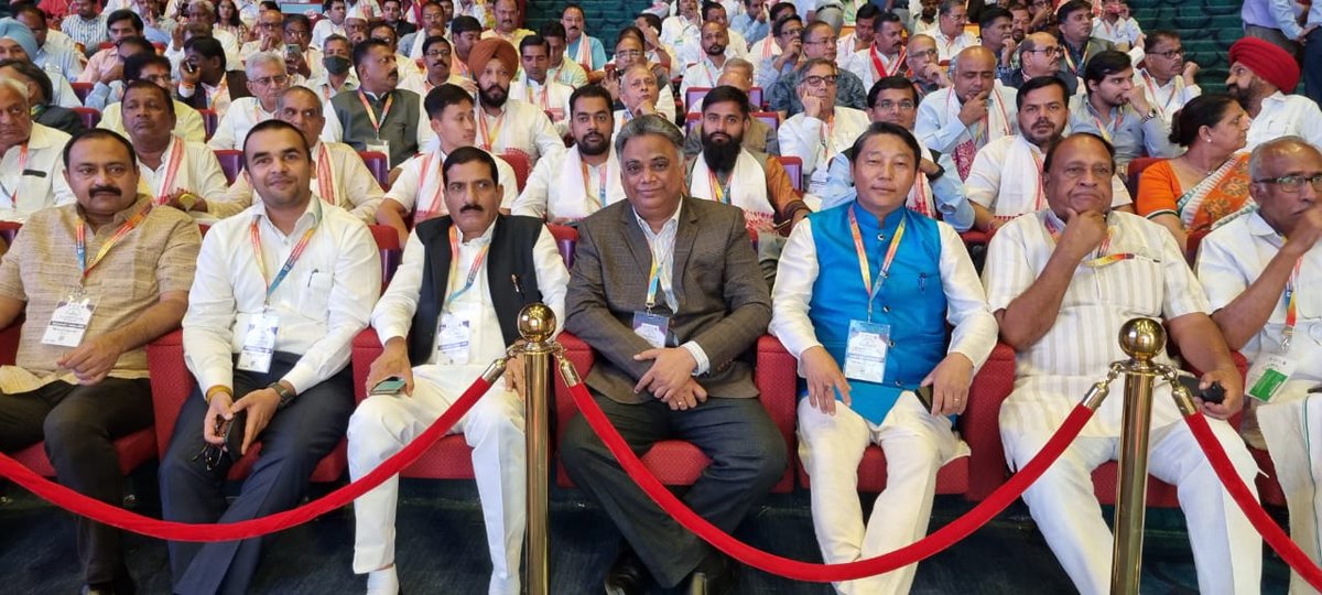 Nccf_India's tweet photo. "Proud moment for NCCF as our Chairman participates in the 17th ICC conference held in New Delhi."

@vishalsingh_IGI
@rohitksingh
@AmitShah
@jagograhakjago
@MOFPI_GOI
@MinOfCooperatn
 
#nccf #consumercooperatrive #nccfofindia #ICCConference #NewDelhi https://t.co/mYcHuIT2vz