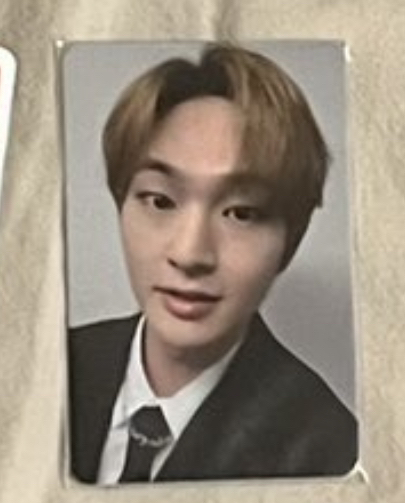 jinkiism's tweet photo. @choimnhoe himmmm omg https://t.co/ZfXHAd7Gj3