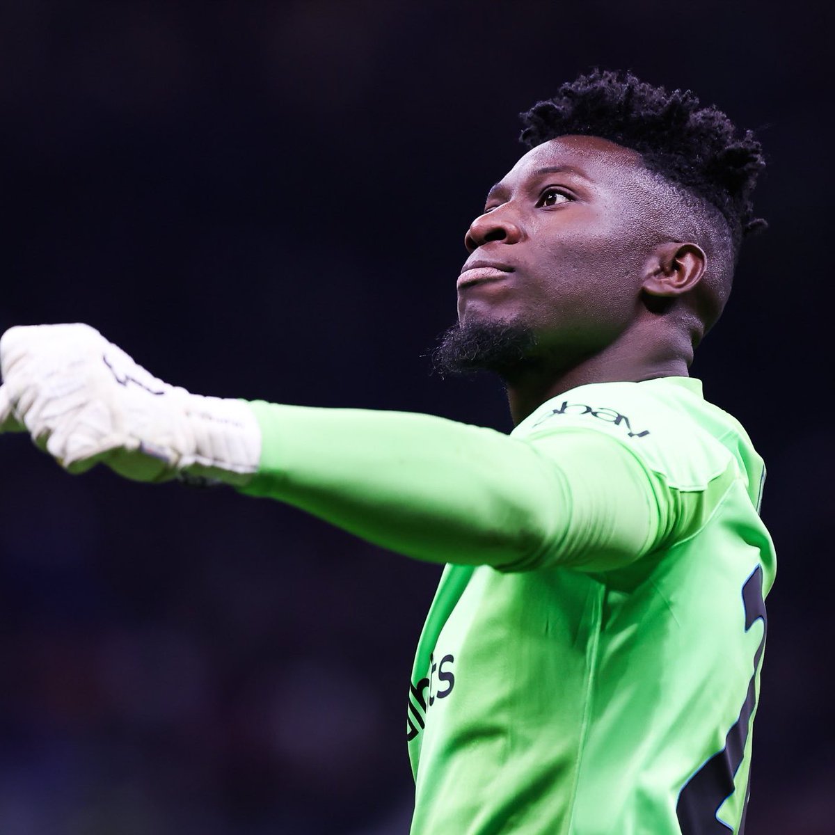 🚨 Manchester United have made a verbal offer of €45M for André Onana. 🇨🇲 

Inter continue to ask for €60M. 

(Source: <a href="/DiMarzio/">Gianluca Di Marzio</a> )