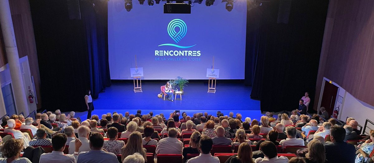 Seb_Poniatowski's tweet photo. Merci à Agnès Verdier-Molinié pour sa présence hier soir aux #rencontresdelavalleedeloise à #lisleadam et son langage de vérité sur nos impôts, la dette, le chômage et la dépense publique... https://t.co/TuM91mHgnQ