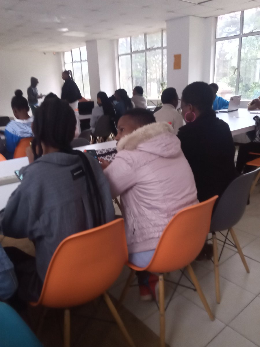 _Sylus15's tweet image. Out of the cold into the code🧑💻. The day is yet to begin and the ladies have already settled in getting #ReadyToCode. What a sight.
@Africastalking
@ATWomenInTech
@ATCommunityNBO
#WeLoveNerds
#BuildWithAT