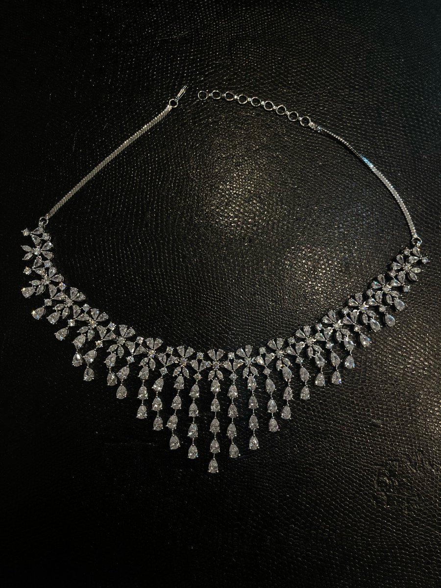 adornvan's tweet photo. Introducing our new Gala Collection, launching in August! Featuring our stunning crystal and American diamond necklace, a dazzling centerpiece of the 4-piece set. Check out our socials for more info. #GalaCollection #AdornJewelry #ComingSoon #SparklingElegance https://t.co/mE5wCLb6px