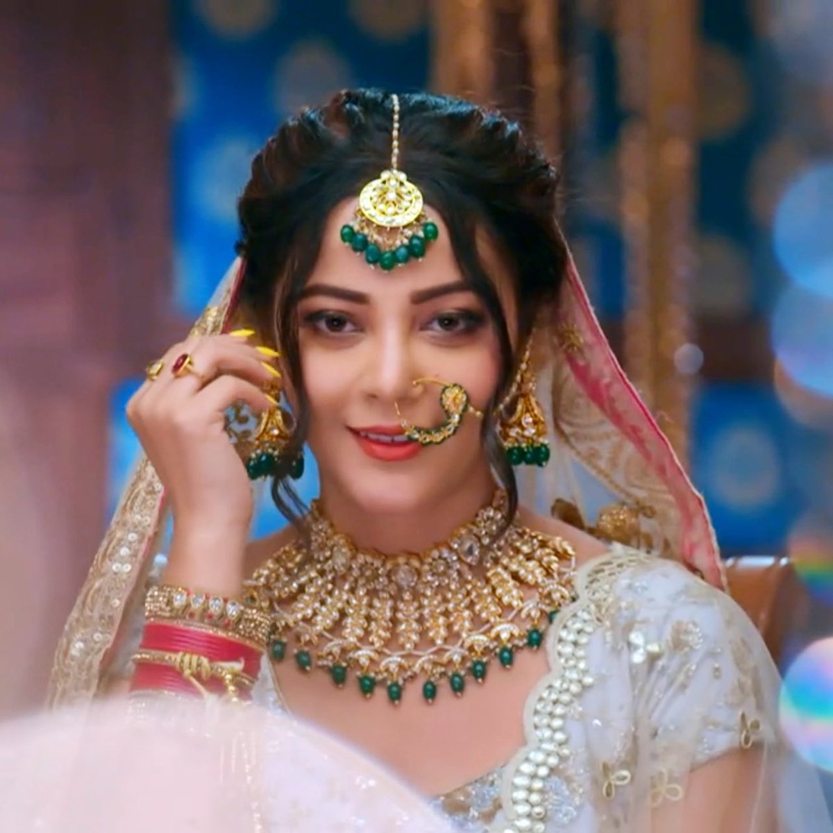 We have loved her in white. But I didn’t think of white as her bridal look. This was a stunning surprise. 

Elite. 

#KaveriPriyam