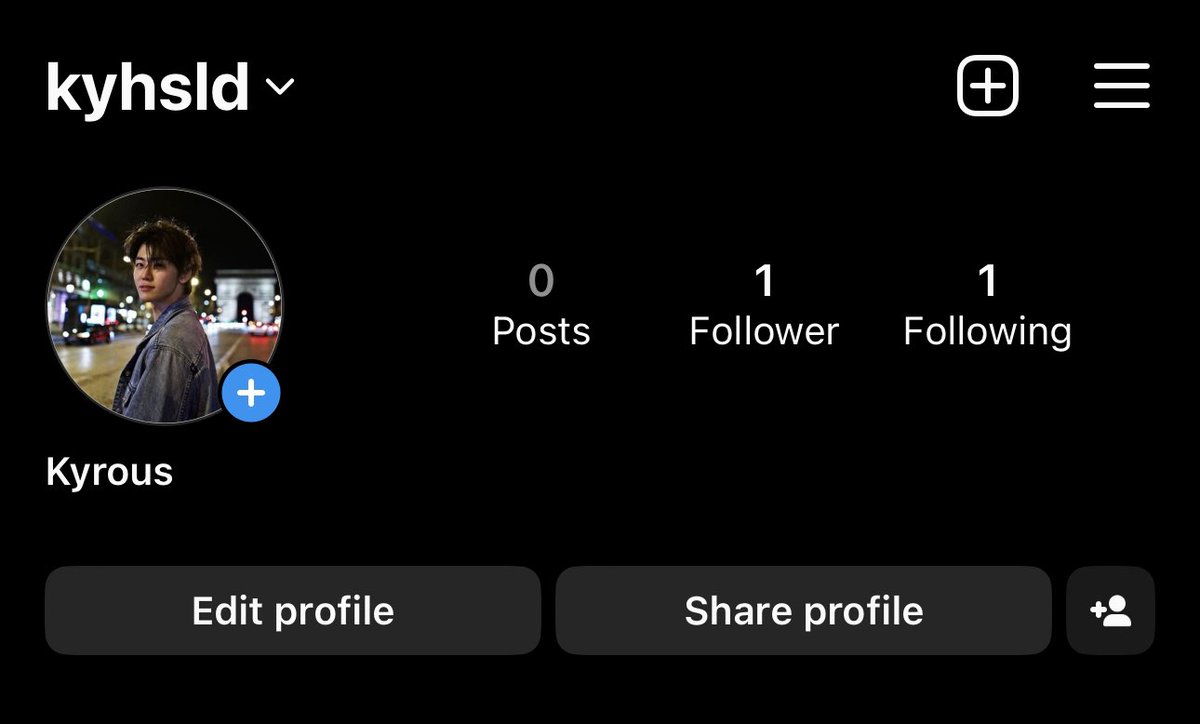 Pahingi moots hehe🫴