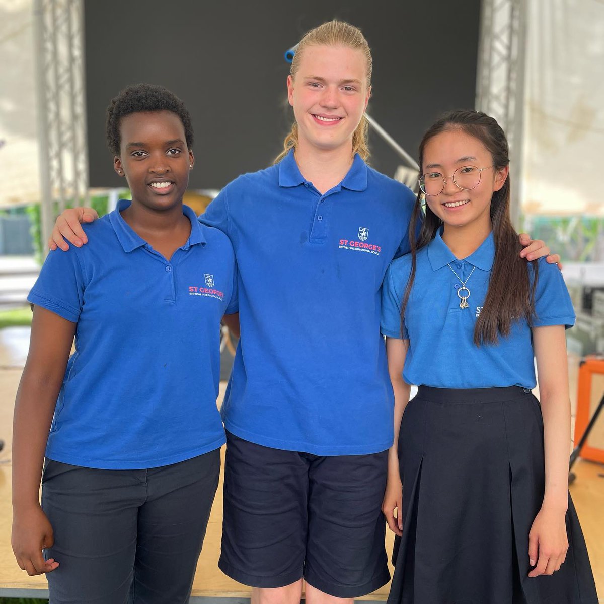 stgeorges_rome's tweet photo. Whether you’re moving on to new destinations, graduating, or coming back in September to do it all again, enjoy the memories of the 2022-23 school year. Happy summer, Georgians! #stgeorgesrome #cobis #ukinitaly #ibworldschool #schoolsoutforsummer #vacation #rome #italy https://t.co/xWRL6B8qpL