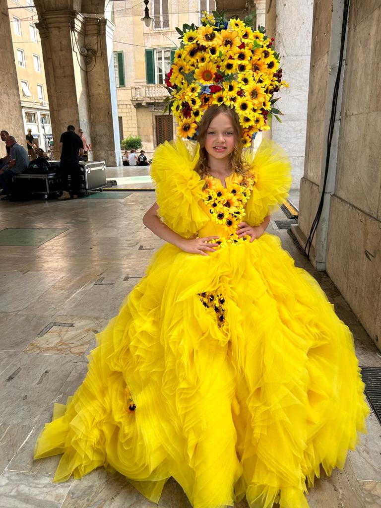 EdithSonnie's tweet photo. The world fashion kids..we are looking for more fashion designers and model kids...#Fashion modelling for kids #worldfashion https://t.co/W2BaBvbEnb