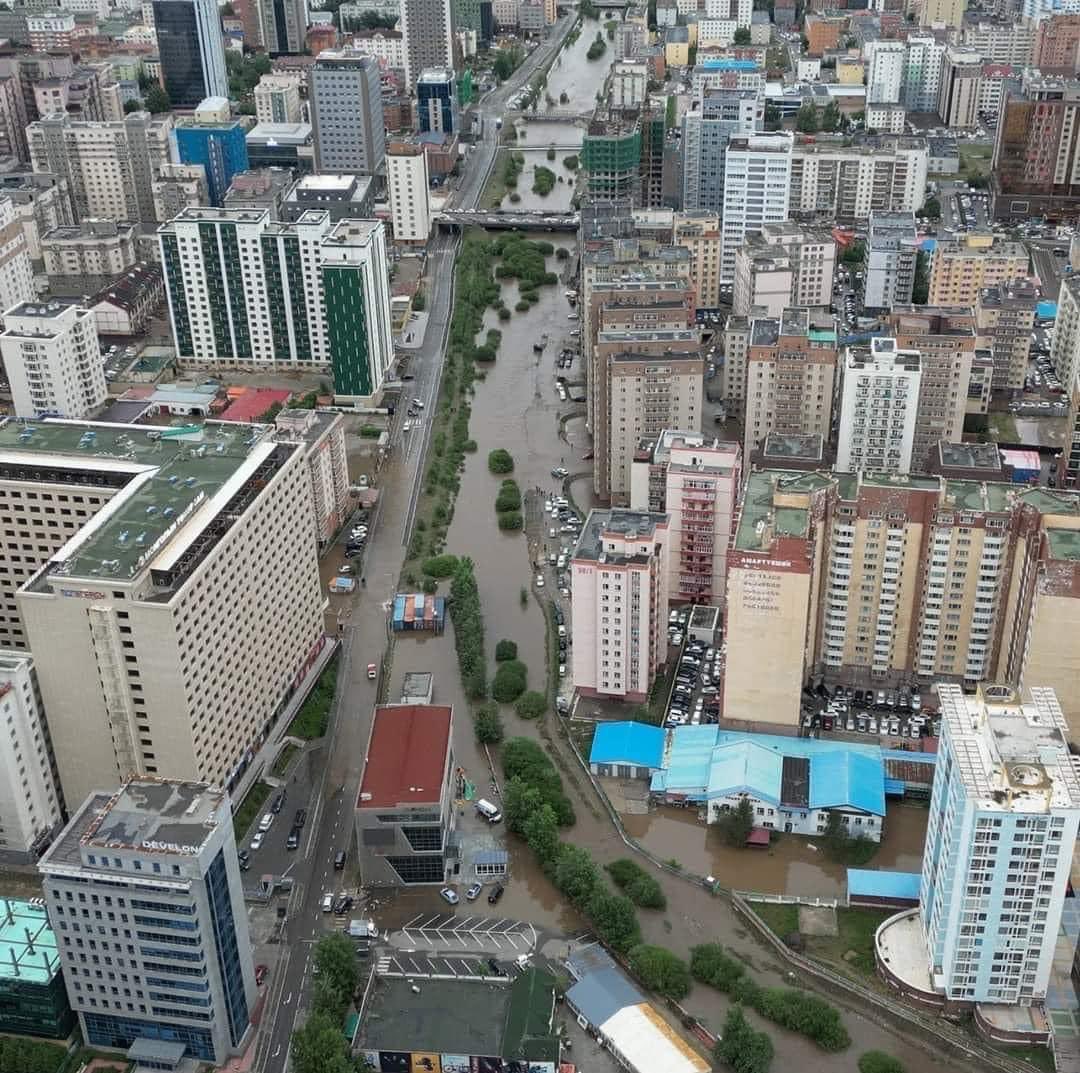 batengineer's tweet photo. 60тэрбумын үер. https://t.co/dE4R5qORRZ