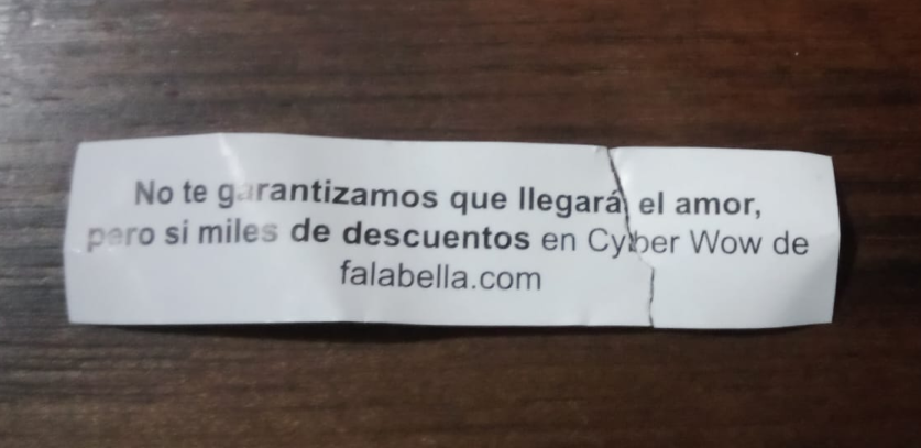 Grifoxd2's tweet photo. Me regalan una galleta de la suerte y me sale esto 🤠 https://t.co/jAlsmu6tWO