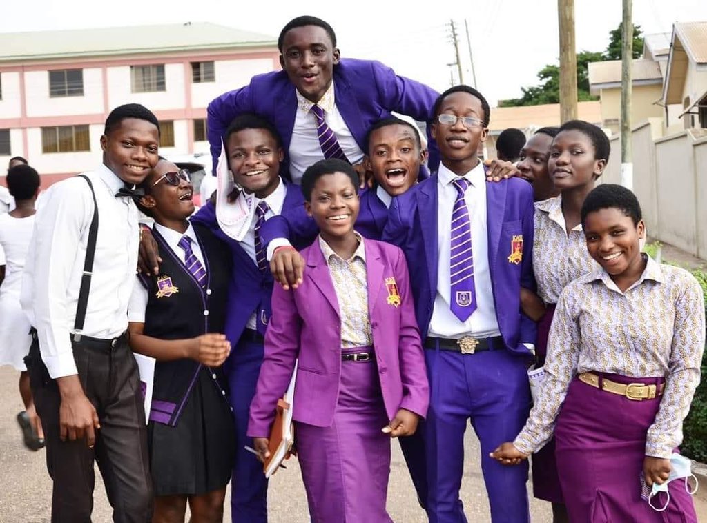 Anglican_SHS's tweet photo. Disciplesssss!!! Mention/Tag the good friends you made during your time on campus!! 😅 https://t.co/71wZAdC9wH
