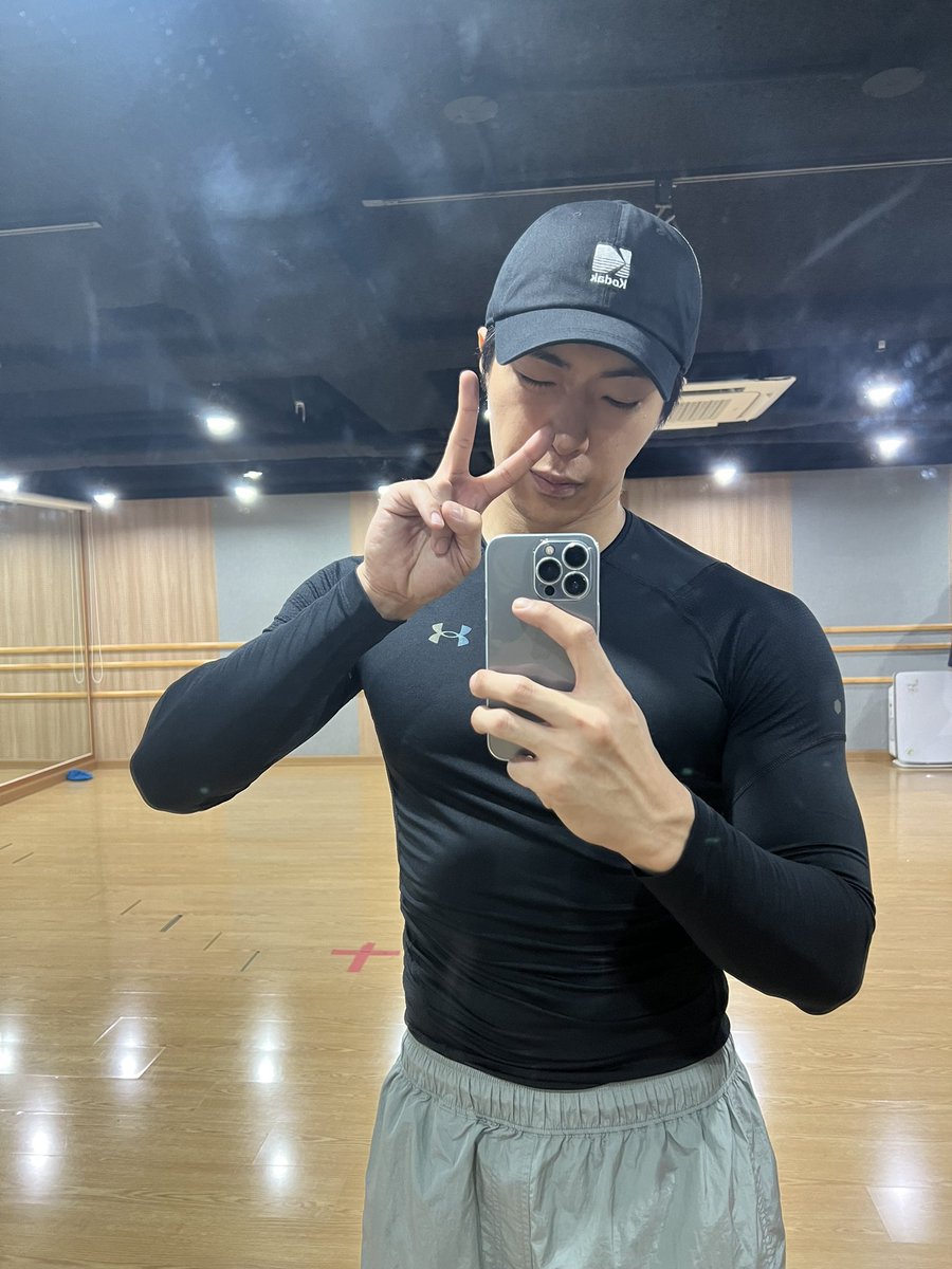 [#와이엇 #WYATT] 연습중이지렁~~~💪