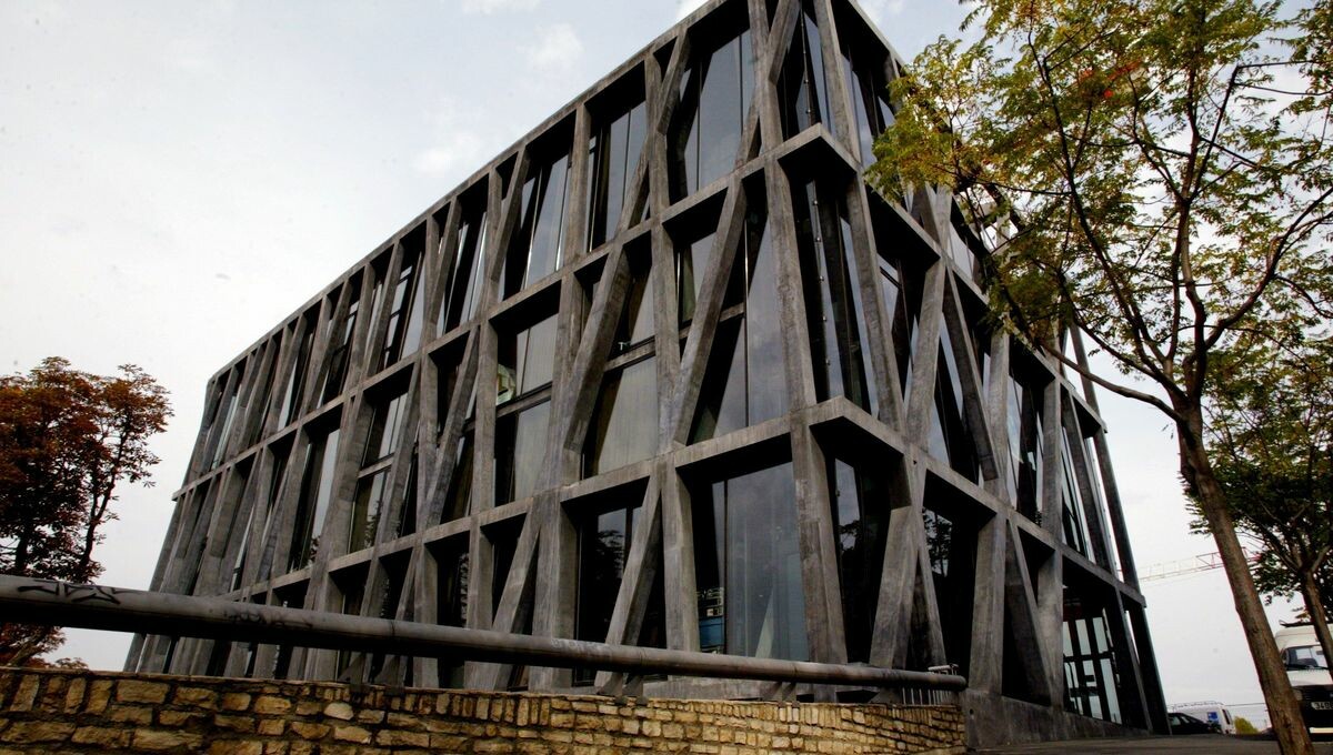 ici_provence's tweet image. Le directeur du conservatoire d’Aix-en-Provence Jean-Philippe Dambreville condamné à 10 mois de sursis pour harcèlement sexuel
➡️ l.francebleu.fr/nNal