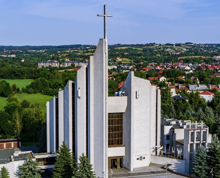 gospodarkaPodk1's tweet photo. #Rzeszów Rzeszowska katedra przejdzie termomodernizację. Szczegóły w linku:  https://t.co/PZ94IRRVt7 @podkarpacki1 https://t.co/sXLVVZrGfk