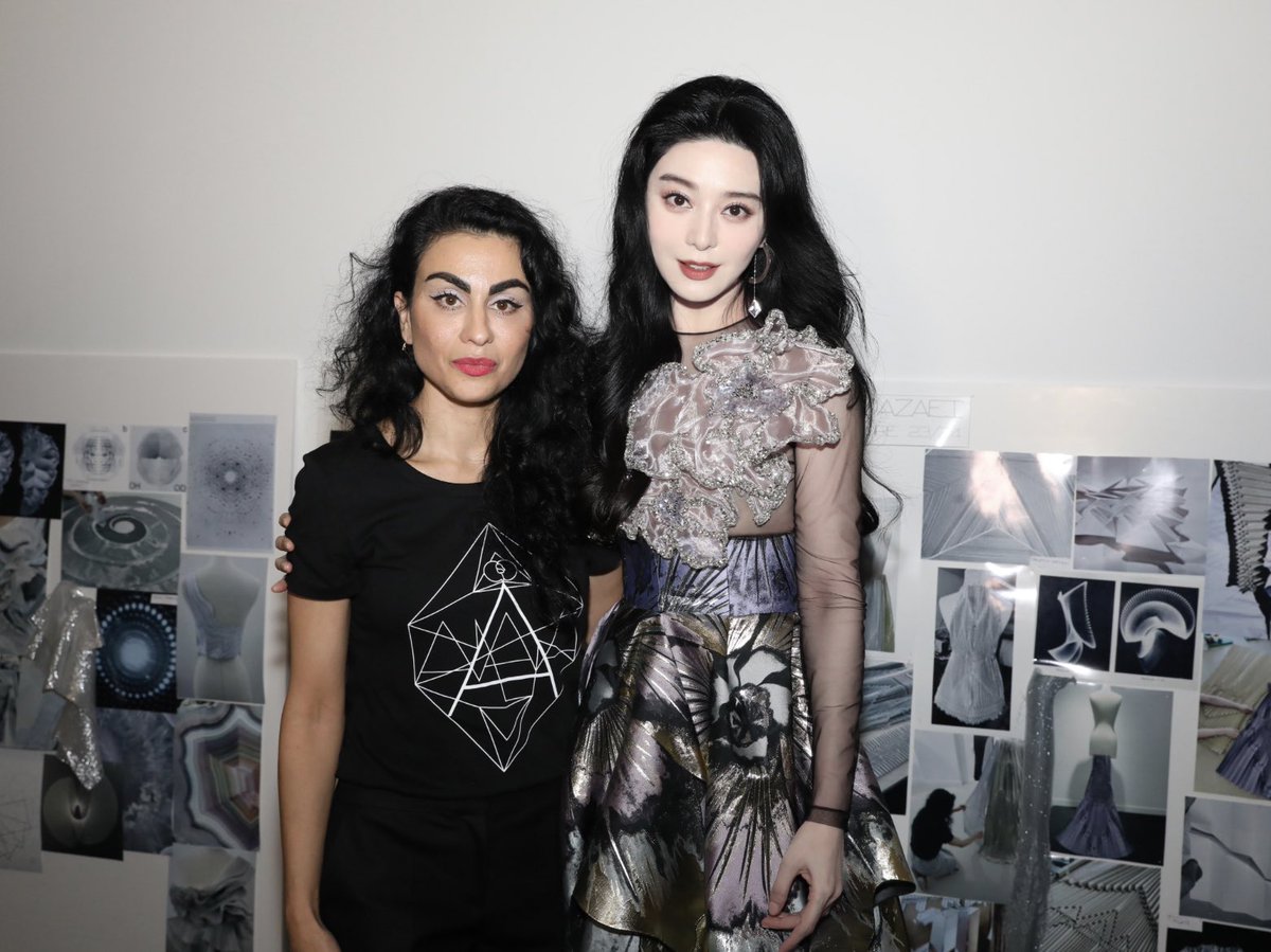 fbb_pics's tweet photo. #范冰冰 #FanBingbing #ArdAzAei #ParisFashionWeek https://t.co/MURp1C9Wmb