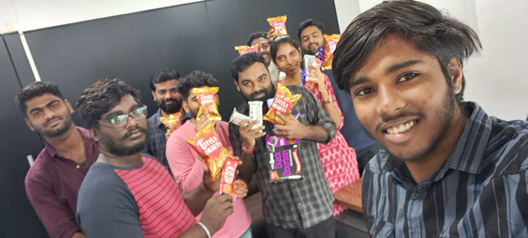 JustvfxS's tweet image. Sharing Laughter, Snacks, and Memorable Moments with Our Incredible Teammates! 🍿🥤😄 Uniting in Delicious Delights.

#TeamSnackTime #UnityThroughSnacks #SnackTimeFun #TeammateBonding #DeliciousMoments #SharingLaughsAndSnacks #TeamUnity #SnackWithTeam #MemorableSnackTime