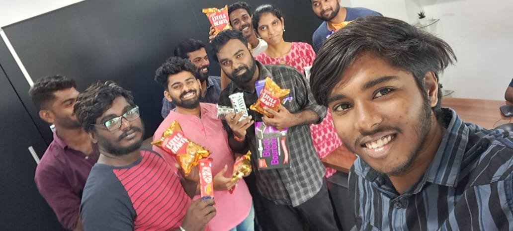 JustvfxS's tweet image. Sharing Laughter, Snacks, and Memorable Moments with Our Incredible Teammates! 🍿🥤😄 Uniting in Delicious Delights.

#TeamSnackTime #UnityThroughSnacks #SnackTimeFun #TeammateBonding #DeliciousMoments #SharingLaughsAndSnacks #TeamUnity #SnackWithTeam #MemorableSnackTime