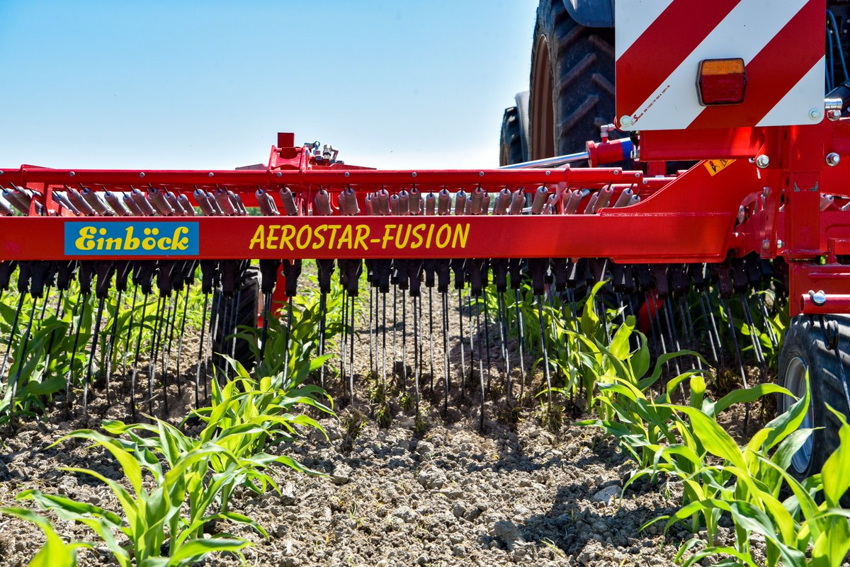 terring_machine's tweet photo. Boost the growth of your vegetables with our #weeding technology 🧄

🔹 Individually adapted to crops
🔹 Numerous configurations
🔹 Extensive additional accessories
🔹 Gentle weeding
🔹 Upmost flexibility
🔹 Precision

#agriculturalmachinery
#farming
#organic
#vegetables 
#crops https://t.co/GKjeJNQO5l