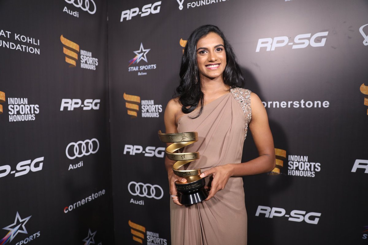 sportshonours's tweet photo. A CHAMPION like no other! โญ
Wishing the two-time Olympic medalist & the #ISH2017 Sportswoman of the year @Pvsindhu1 a very happy birthday ๐ฅณ
#ish #bluerising https://t.co/N6rFWXOKVj
