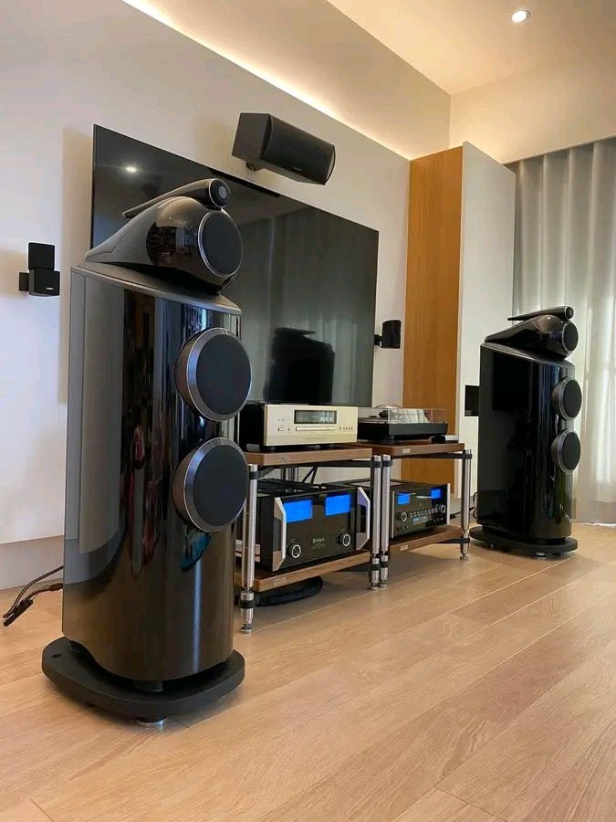 MrBlackOG's tweet image. Which song would go hard in these speakers