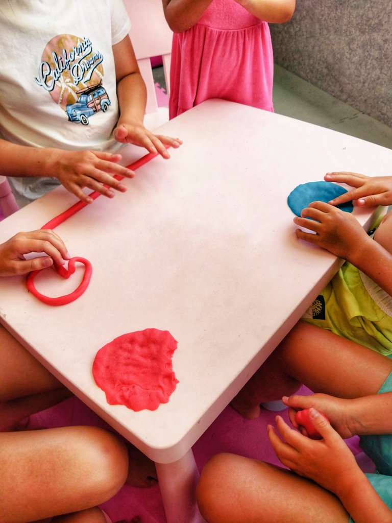 Cassandra Graikowski tweet media