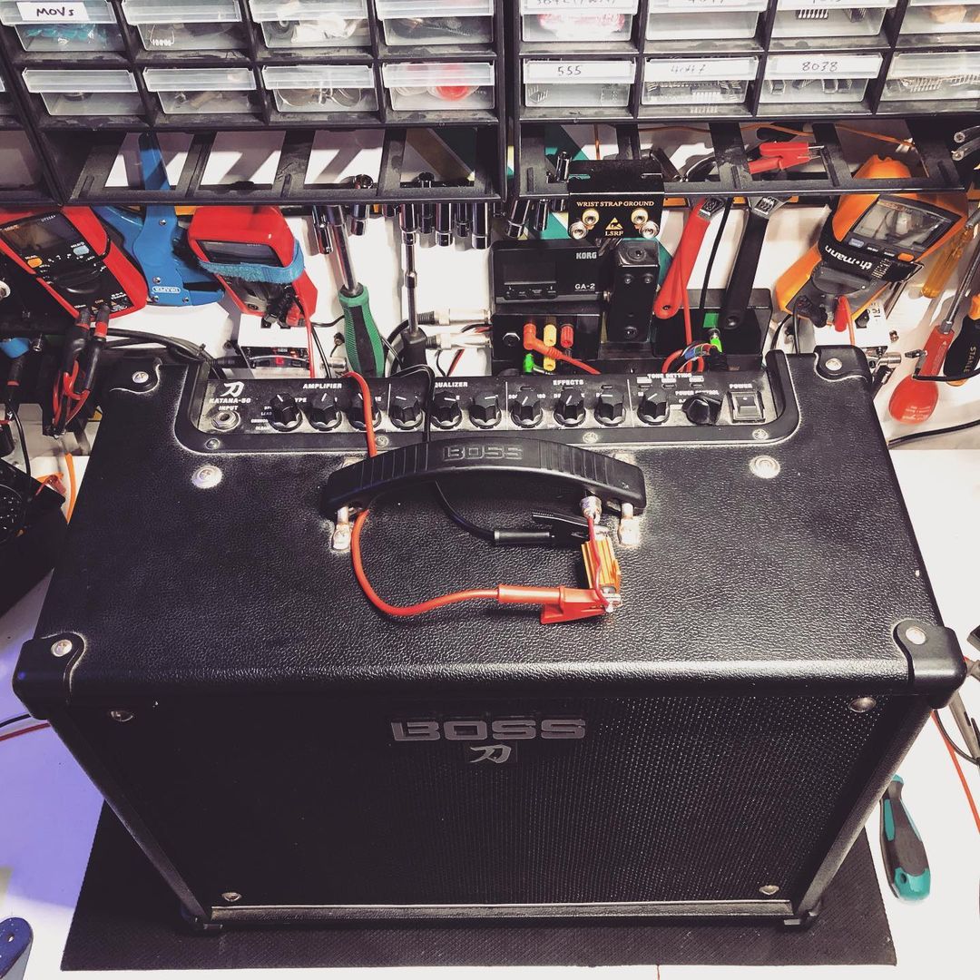 RumbleRepairs's tweet photo. A #bosspedals #roland #Katana50. No sound but still powering up. I found the speaker was dead but thankfully the audio chip survived. New speaker will be ordered and amp should be back up soon 🔊#amplifiers #audiorepair #bosskatana https://t.co/XBMg0Aktyq