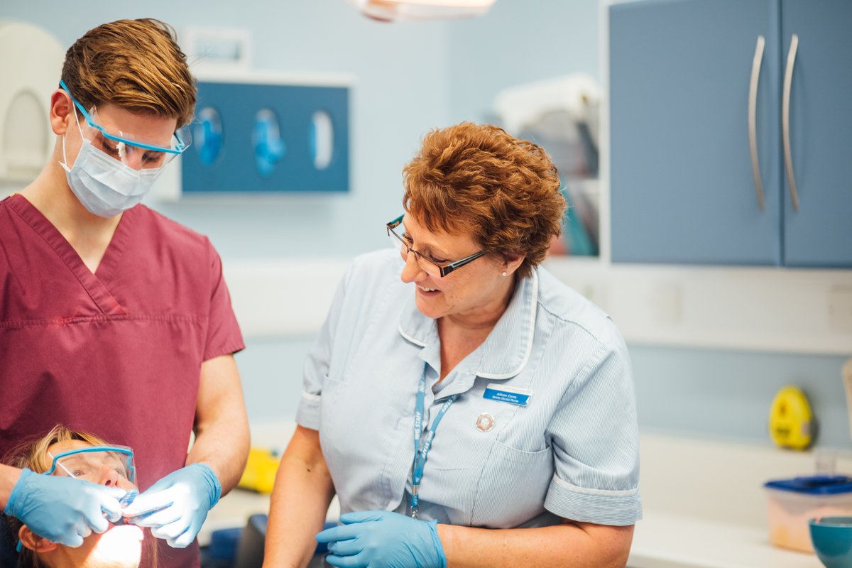 shefunihealth's tweet photo. Today marks the 75th anniversary of the @NHS. Our Faculty is uniquely placed to help the NHS deliver faster diagnoses and new, more effective treatments.
To celebrate we're looking back on seven achievements that have helped shape the NHS and improve patients' lives #NHS75 🧵 https://t.co/8q5HC7GNi1
