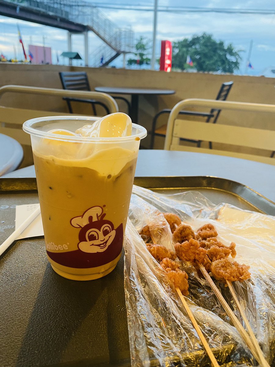 hero_wetchui's tweet photo. Kanang PMS ta kalas kaaug kwarta kay magcrave2 tag parat, tam-is og pait2x. Kung di sad matuman ka mairritate og mag emo2. Buhay evay! https://t.co/qh8iQnsQC4