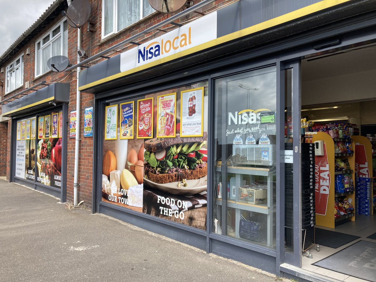 NisaSouth's tweet photo. Great meeting at Nisa Local Folkestone, Operating for 33 years. As an independent retailer, staying agile and adapting to today’s climate is key to success.
#Nisa
#IndependentRetailing https://t.co/zJoc9T0u3y