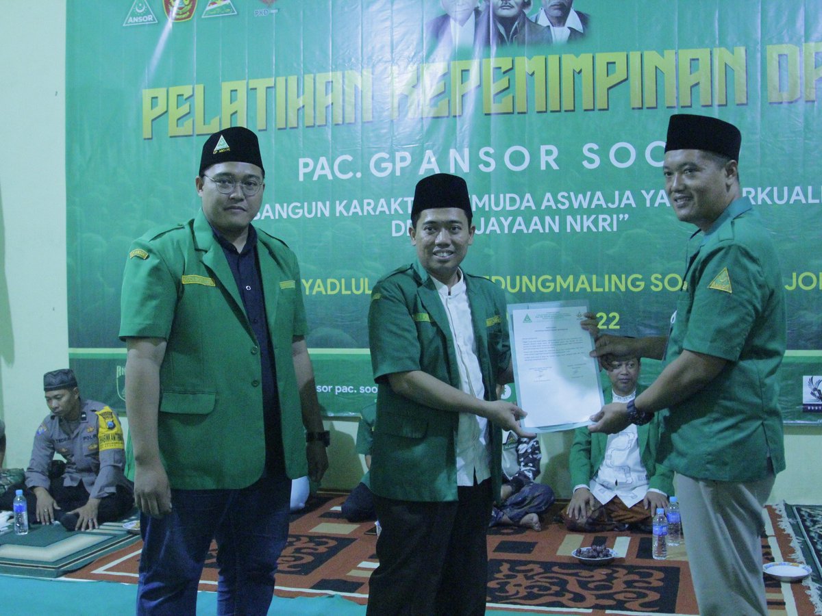 MochShofiyuddin's tweet photo. Semoga sabarku mengurus kaderisasi hari ini, menjadi bahagianya organisasi dihari nanti.
@pwansorjatim @Official_Ansor https://t.co/34pykDZEFF