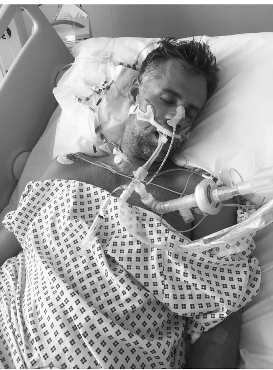 richard bacon tweet media