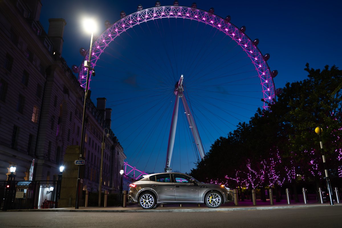 London Eye by night featuring our Maserati Grecale Trofeo 

#maserati #grecale #maseratigrecale #trofeo #london