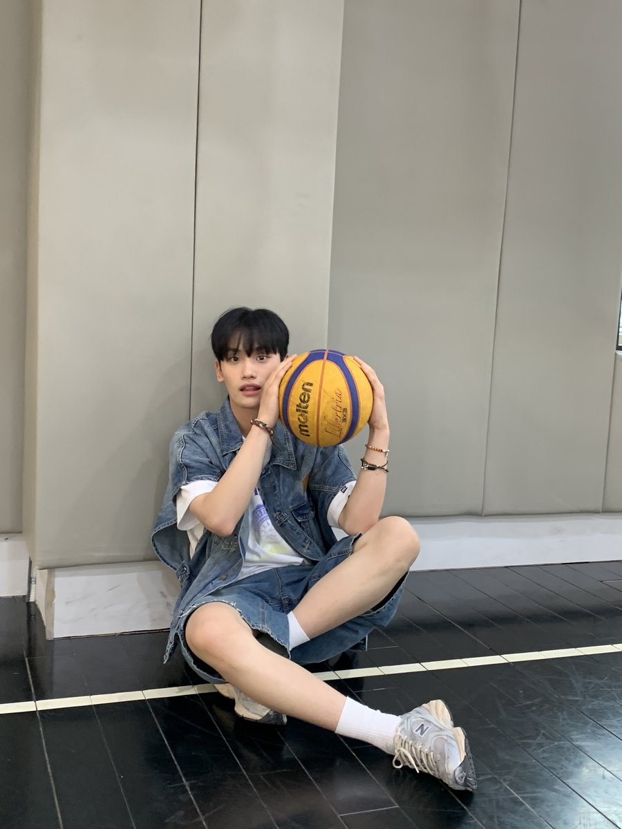 TIOT_NOW's tweet photo. [#레디_time⏰] 
🏀❤️‍🔥

#금준현 #KUMJUNHYEON
#RedstartENM #레드스타트이엔엠 https://t.co/LN4LLjExAb