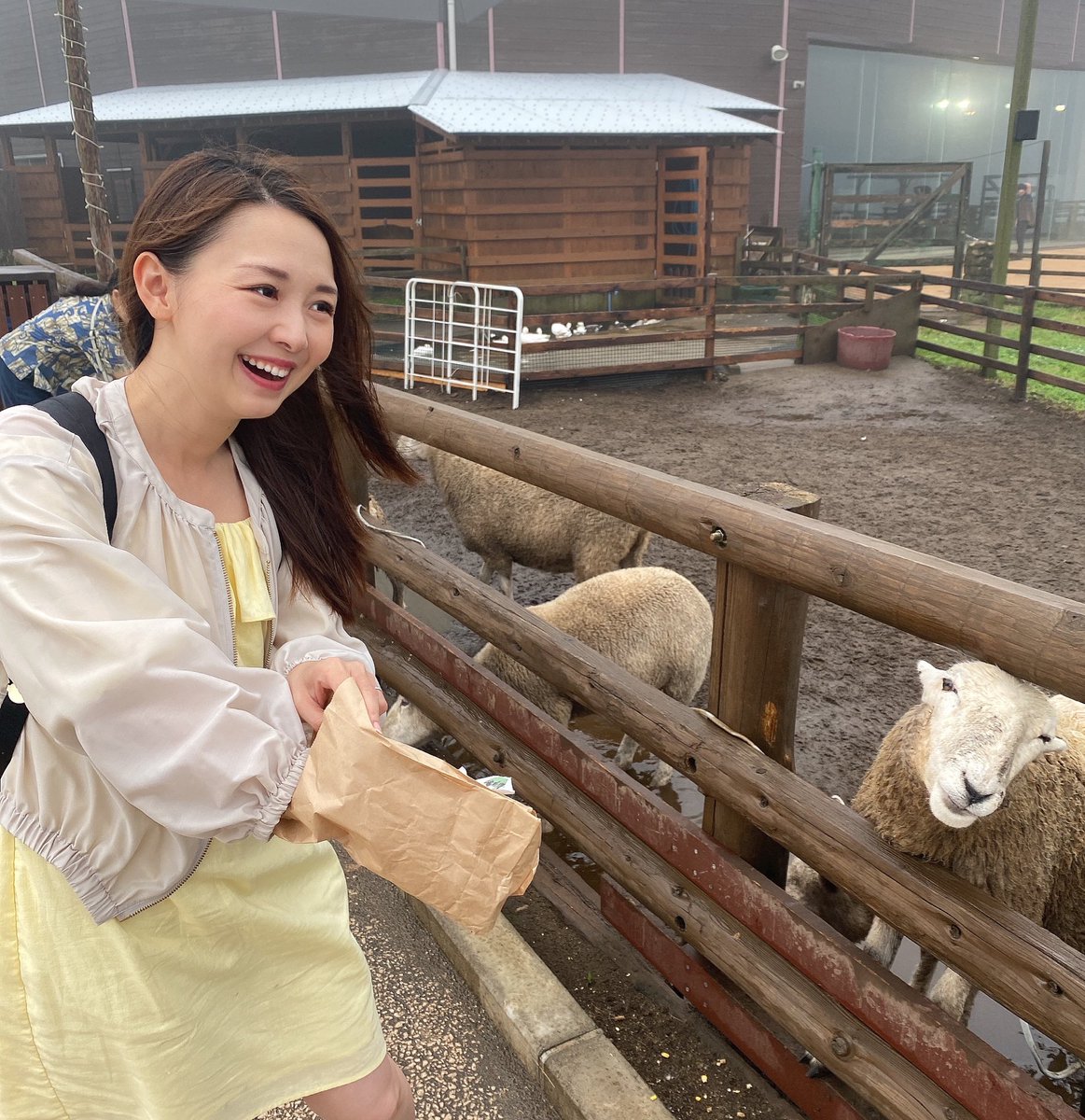 hananan_nan's tweet photo. 最近旅行に行っても
自分の写真はないのです
娘に夢中🥰
唯一なぜか私のケータイに
入っていた他撮り

ごきげんよう https://t.co/3UKmTwxh83
