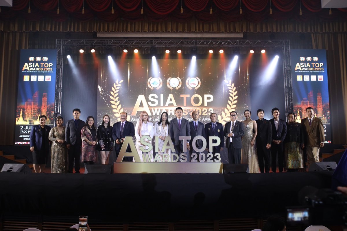 around_ent's tweet photo. สุดยิ่งใหญ่!!! ดาราไทย&amp;เอเชียกว่า 100 ชีวิต!!!  เฉิดฉายร่วมงาน ASIA TOP AWARDS 2023

อ่านต่อ: https://t.co/8WsN2fJaU5

#AsiaTopAwards2023 https://t.co/bSo6IcjGFU
