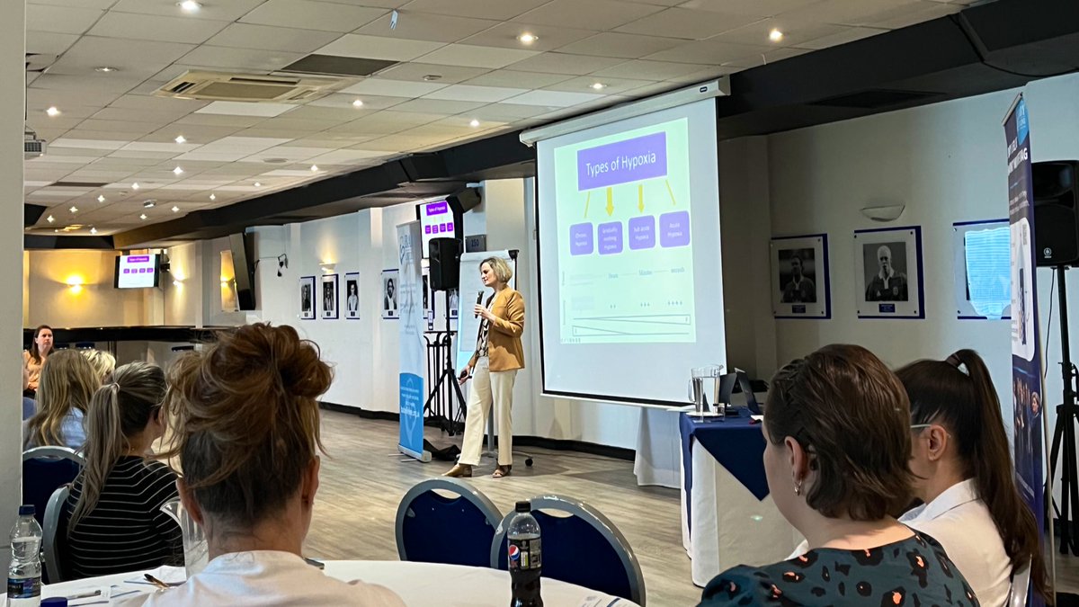 BabyLLTraining's tweet photo. @gabbybambi Weโre back and raring to go!
The Advanced CTG Masterclass starts by dusting off the cobwebs from last night and heading straight into a recap group quiz!
#HowIsTheBaby https://t.co/RLLLktBJJn