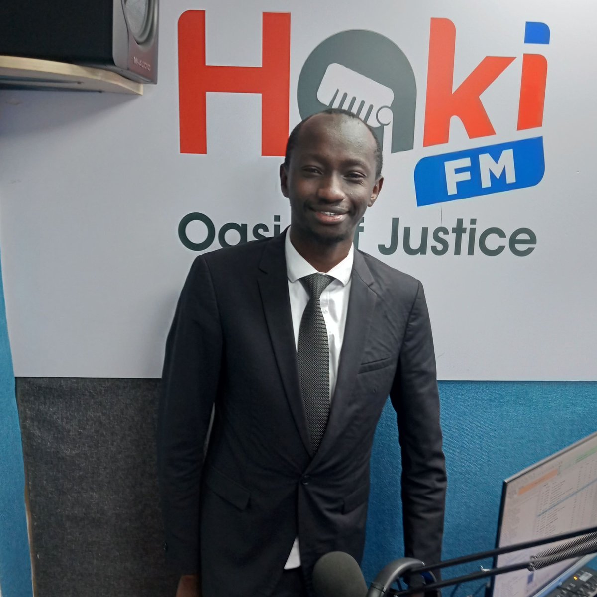 HAKIFM1's tweet photo. Advocate @Monsieur_Rolph was on Law and Justice Show (mornings 8-10am). He discussed Company Law. You did great, Sir. https://t.co/pUInAJJ0nt