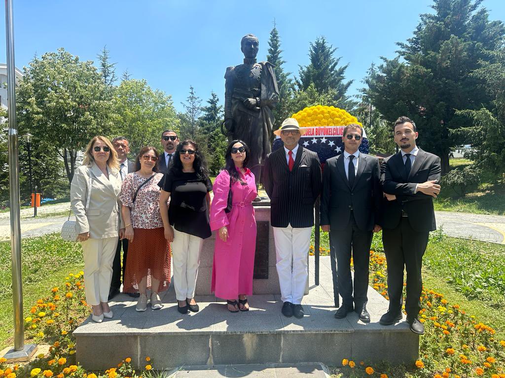 Embajada de Venezuela en Türkiye tweet media