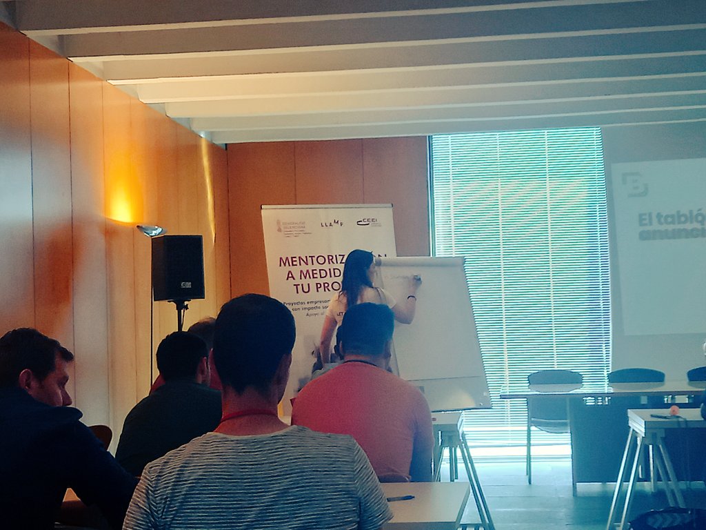 CEEICastellon's tweet image. Todo radica en el autoconocimiento, conocer nuestras debilidades, nuestras fortalezas y saber trabajarlas... #Llamp #Ames #Tripleimpacto