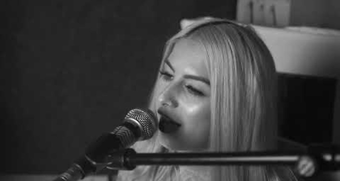 TODAY: Eden Nash will be performing live from 6.30pm. #LiveMusic #FreeEntry #LeighonSea #SouthendonSea