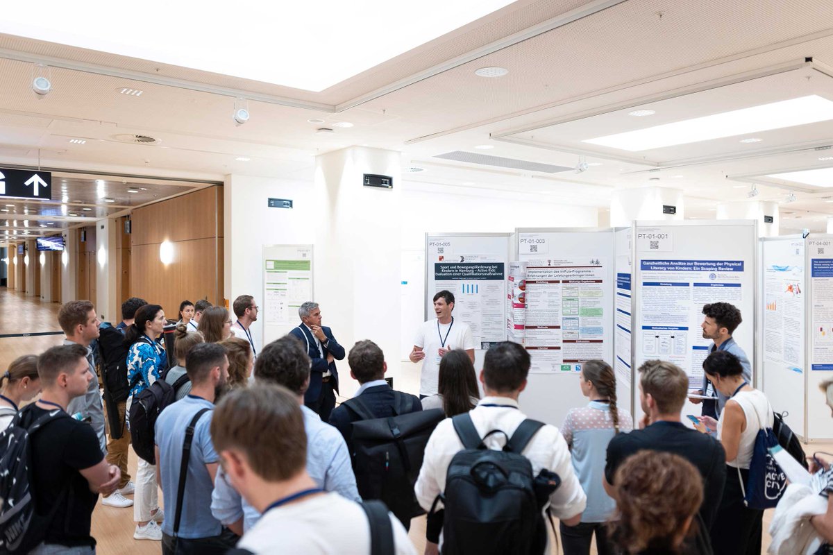 Presentation of our first bit of qualitative data <a href="/SMHS_DE/">Sports, Medicine and Health Summit</a> seems to have been of interest. Thanks for this opportunity! More to come soon. rdcu.be/dccI8 #processevaluation #implementation #exerciseintervention