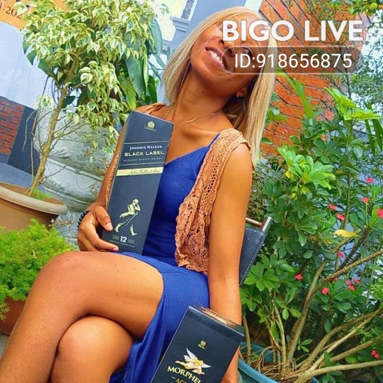 Lpg32784381's tweet photo. #BIGOLIVE  에서   Sexycandy🎱  라이브를 보고 새로운 친구를 사귀세요! https://t.co/AHf9J3Zw6f https://t.co/Z9YtcxRcCu